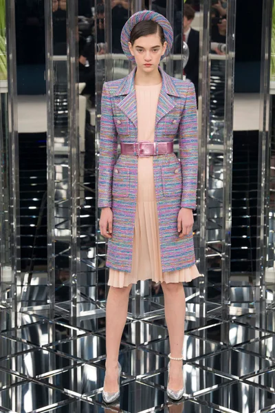 Look 6